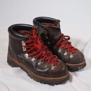Vintage Brown Leather Mountaineering Hiking Boots 1970s Style Men’s 7.5